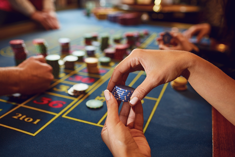 Maximize Your Baccarat Experience with Exciting Game Features for Extra Wins